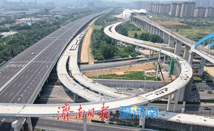 新建匝道实现合龙，高铁历城站新增独立进出站道路