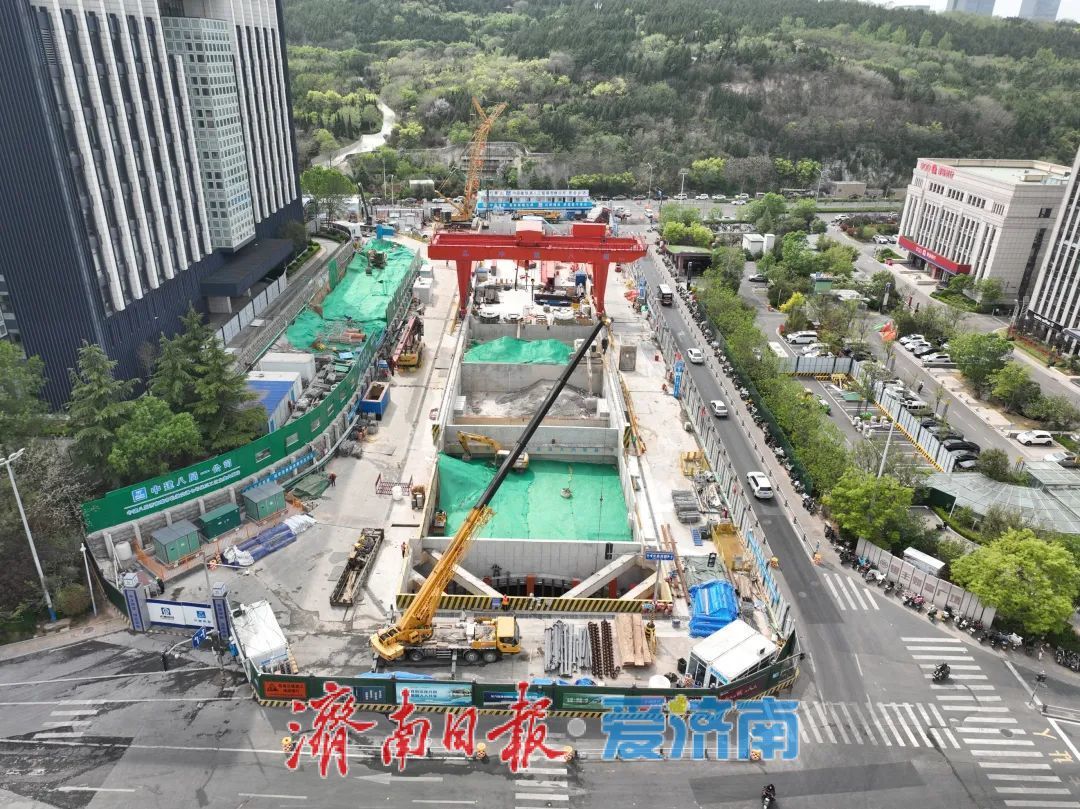 项目强省会｜岩层深处“亮剑”！“雄鹰号”盾构机在轨道交通7号线始发