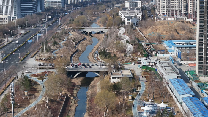 漫步腊山河公园 感受初春美景