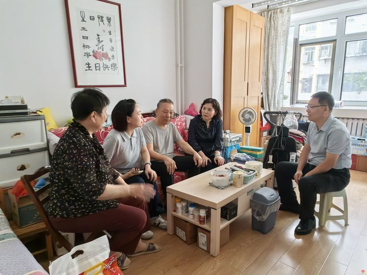 情暖双节践初心 党群共建聚温情 济南市慈善事业促进发展中心开展双节系列志愿服务