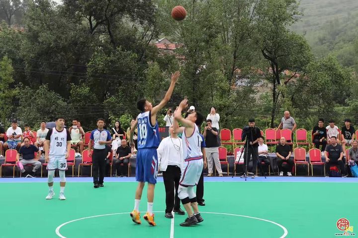 超绝山村！戏剧节、村BA、梆子腔、伏羊汤。官庄街道石匣村“攒”羊唱戏过半年咯！