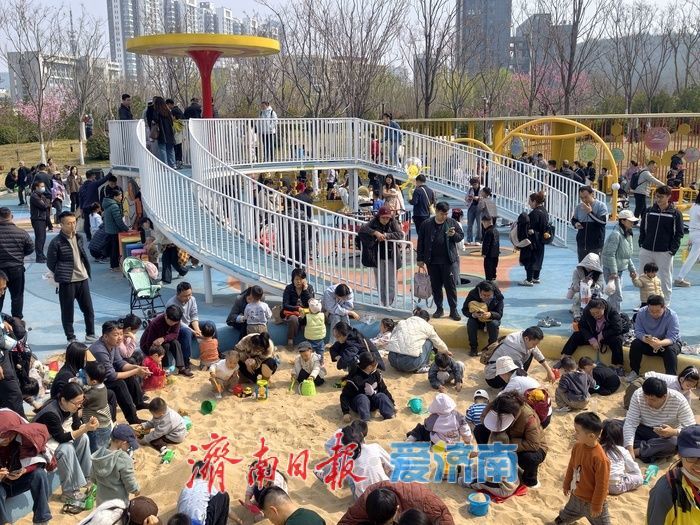 亲子乐享户外春光