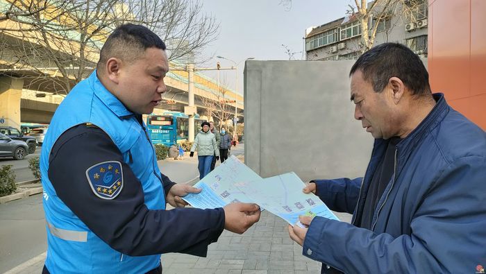 元旦在岗十二载，公交坚守“不打烊”