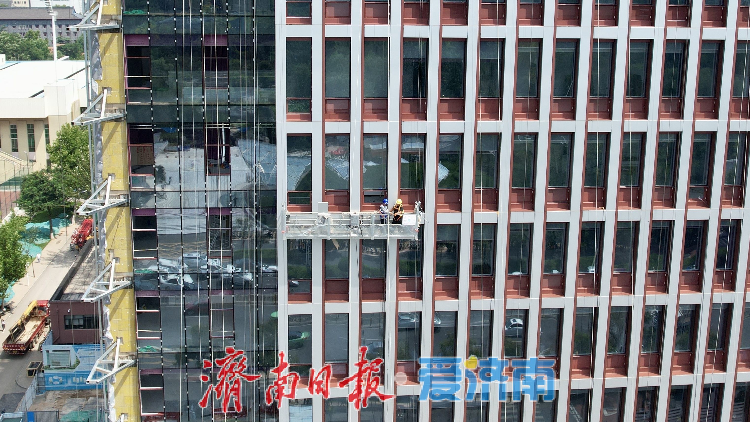 项目强省会｜酷暑攻坚不停工 山东大学高等医学科研综合楼建设提速