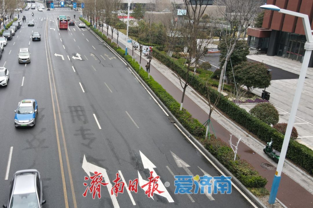 济南CBD片区交通节点优化改造 晚高峰通行效率获有效提升