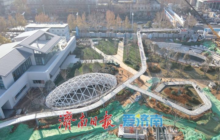 项目强省会｜打造“空中廊桥+地面绿轴+下沉庭院”三级立体公园系统，槐苑文化体育公园项目亮点多