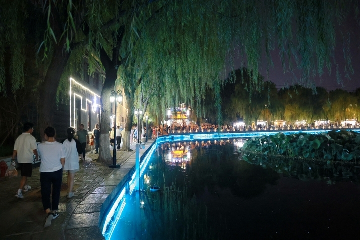 感受老城古韵 越“夜”越精彩