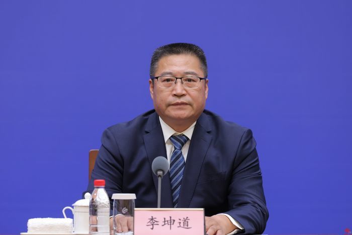 一季度山东省金融机构新增商务领域贷款1938.74亿元，完成全年7000亿元投放目标的27.7%