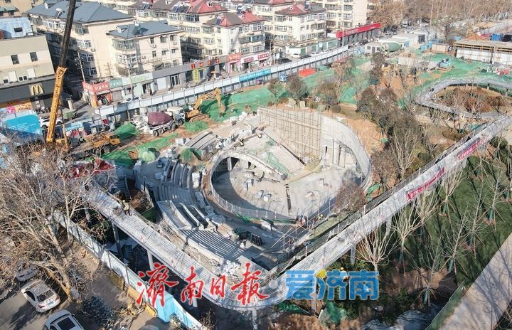 项目强省会｜打造“空中廊桥+地面绿轴+下沉庭院”三级立体公园系统，槐苑文化体育公园项目亮点多