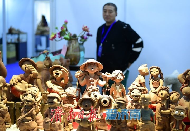 万件“手造”精品汇聚济南 山东工艺美术博览会启幕