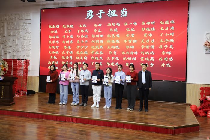 致两载同行路 赴教育新征程丨济南兴隆K15 +教育联盟第三届“冬艺”展演圆满举办