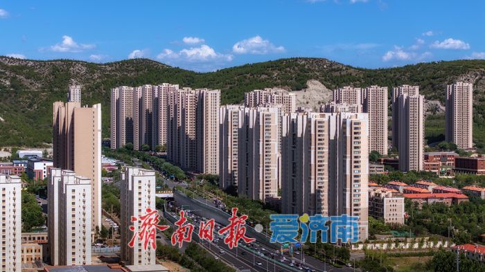 一年四季 泉在济南丨碧空如洗 白云如絮！蓝天白云下的济南令人赏心悦目