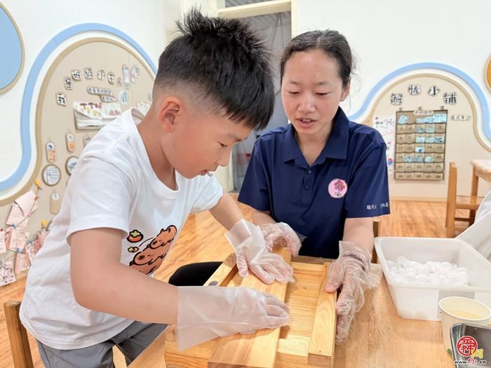 学前教育法6月1日起施行 省政府机关幼儿园开展趣享“六一”普法主题活动