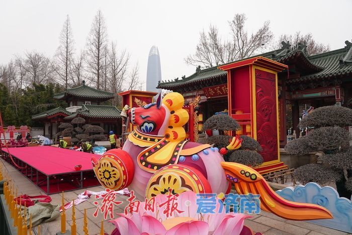 一年四季 泉在济南丨趵突泉花灯紧锣密鼓推进，泉城新春盛宴即将启幕