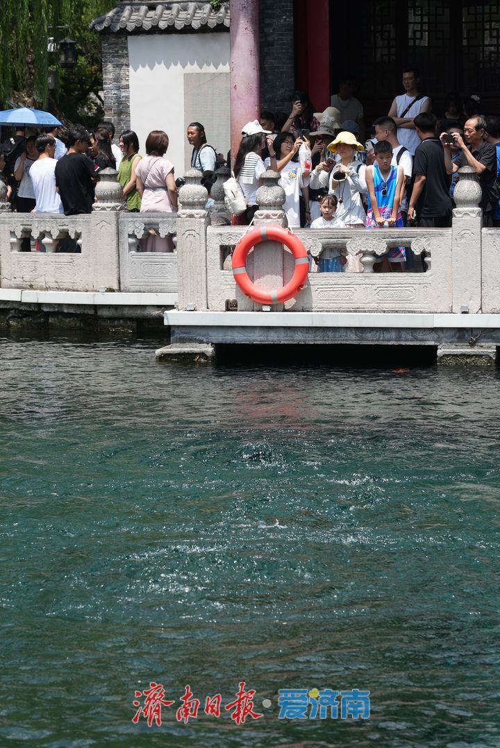 趵突泉再涨18厘米，跃居近十年地下水位历史同期第三位