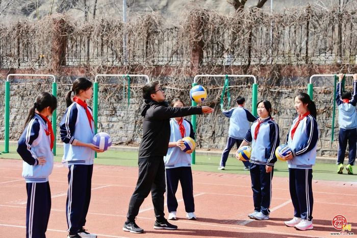 理念引领 实践支撑 根基筑牢——三个关键词，看市中教育如何落实“健康第一”