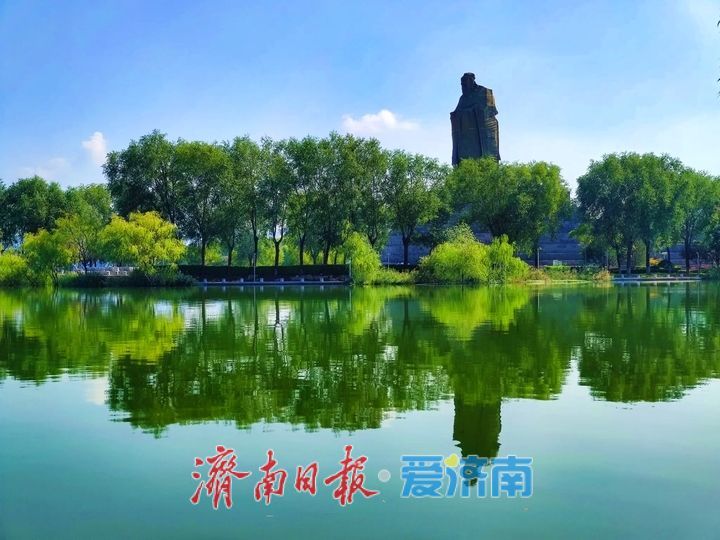 雨后园博园现“天空之境”宛若画卷