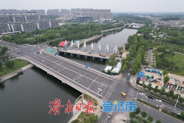 济南小清河洪园节制闸完成升级，七孔全开保障汛期安全