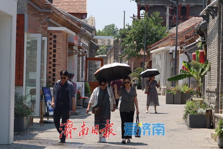 砖缝呼吸 院门生长 百年老街步步上新