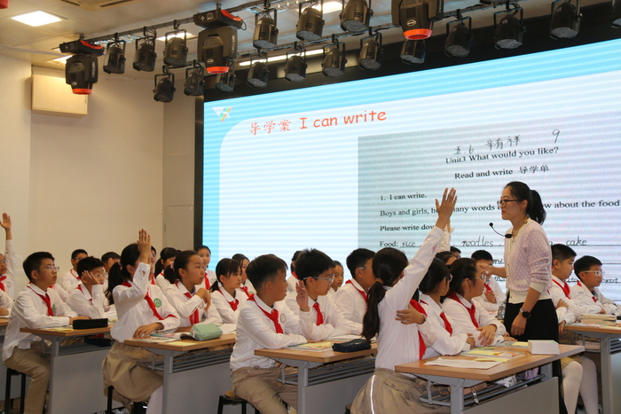 济南高新区雅居园小学迎甘肃临夏教师访学团