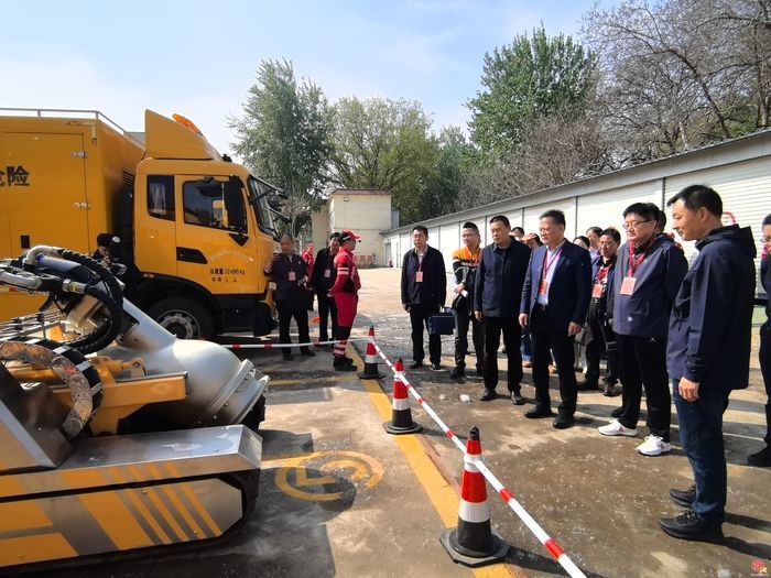 练好应急保障“强”字功——济南市政协现场商量聚焦基层防汛队伍建设