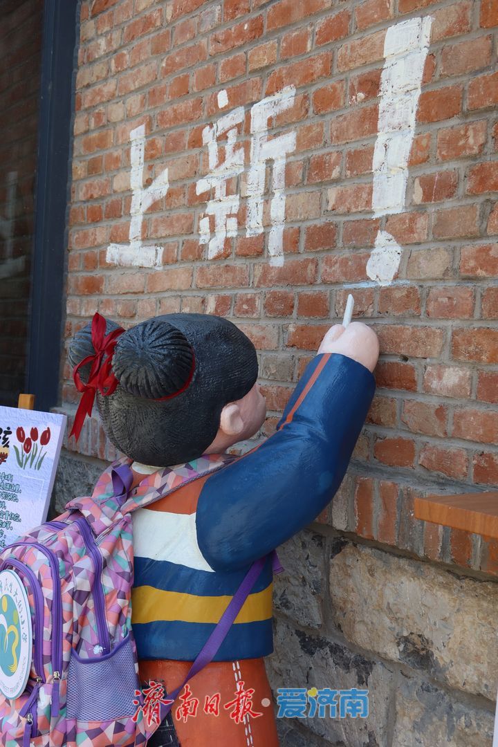 砖缝呼吸 院门生长 百年老街步步上新