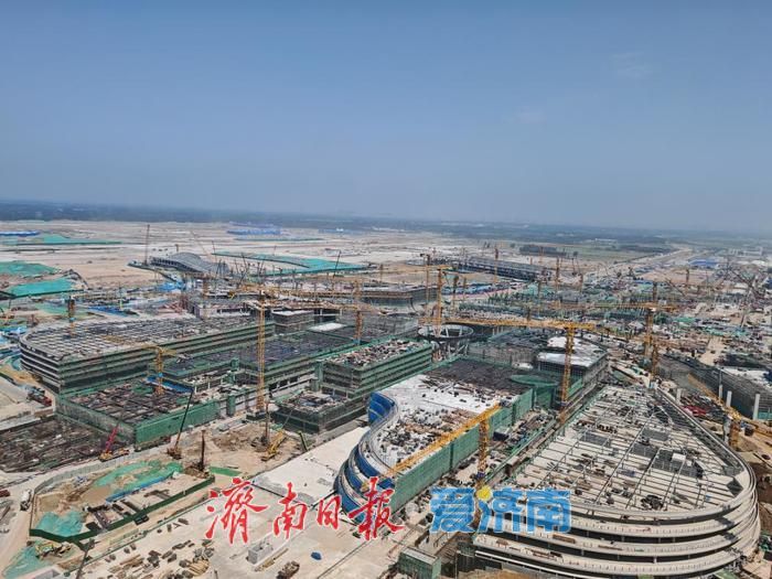 济南机场二期改扩建工程多措并举应战高温天气