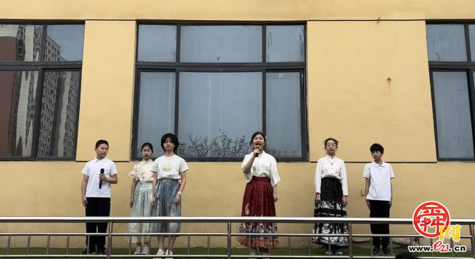 品味书香 阅读悦乐 ——济南市北苑小学开展第十届阅读节活动