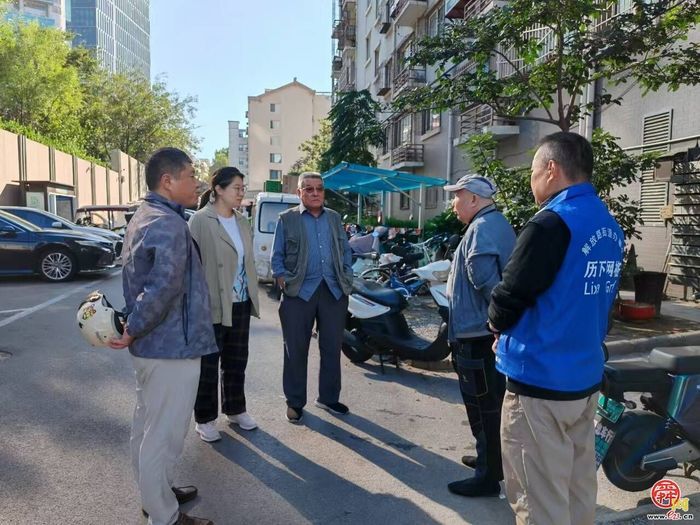 历下区：立足“四化”精细抓建 让支部在小区“生根开花”