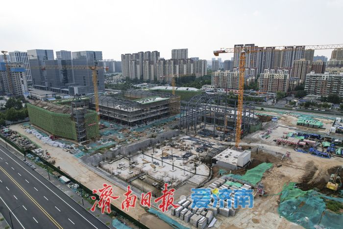 济南工业南路北小学项目初具规模，钢结构施工取得阶段性进展