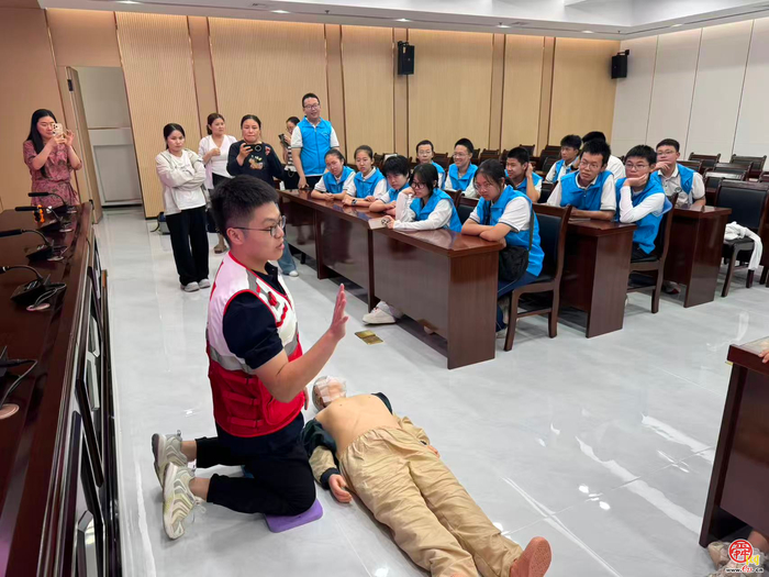 深化体教融合 筑牢安全屏障——济南市 全民健身中心防溺水公益宣讲护航暑期