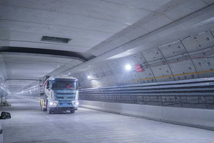 济南：世界最大水下盾构隧道双层贯通  今后过黄河仅需4分钟