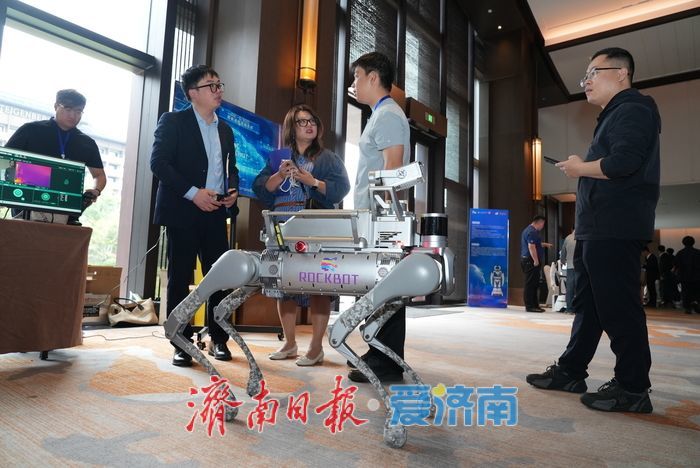 一场机器人大赛，一封产业“引才函”！第七届中国研究生机器人创新设计大赛全国总决赛在济南开幕