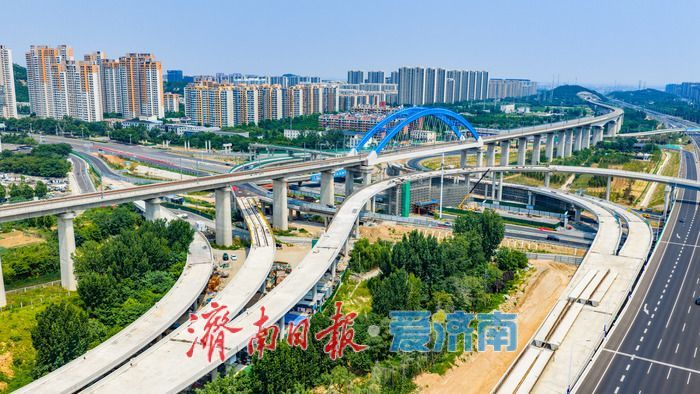 济莱高铁历城站新建匝道顺利合龙 打通快速通行新通道