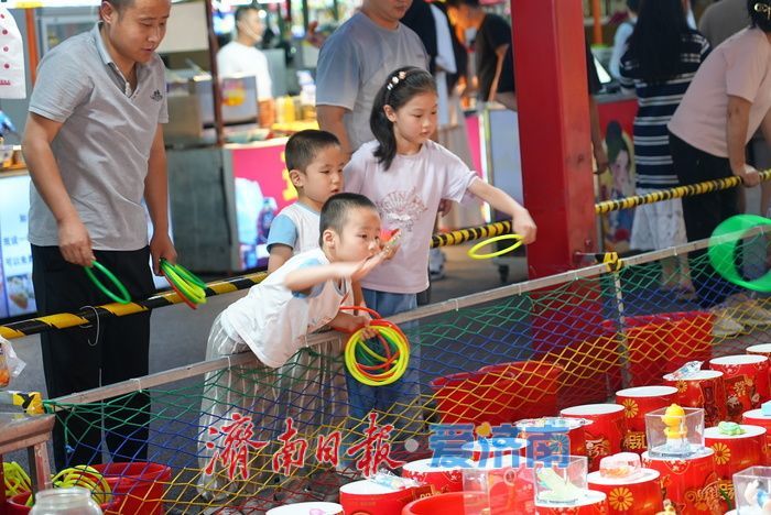 一年四季 泉在济南丨越夜越精彩！升腾烟火气让泉城夜经济持续升温