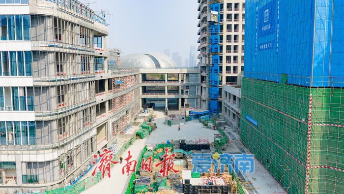西客站B-3地块建设提速 核心建筑封顶 超高层加速推进