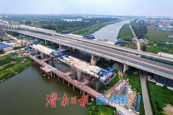 项目强省会｜横跨小清河攻坚提速！凤凰黄河大桥南延工程建设稳步推进