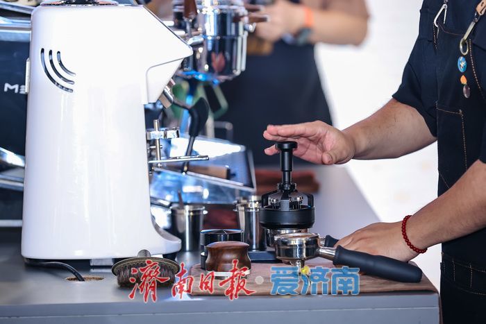 济南首届国际泉水咖啡嘉年华热度不减 泉韵咖香漫染泉城
