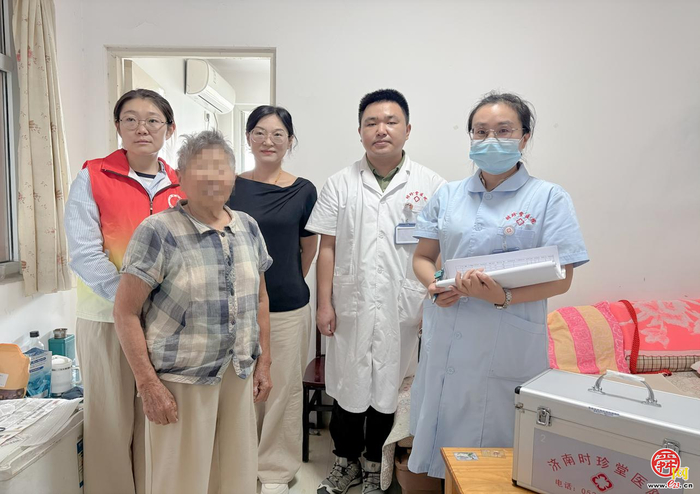 情暖夕阳 关爱到家！——清河新居居委会开展敬老走访慰问活动