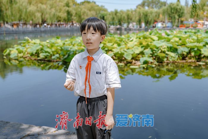 泉城暑假亲子欢：济南明府城变身“带娃打卡”新热土