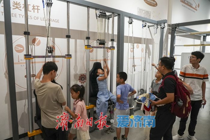 这个暑假，与科技来一次亲密接触