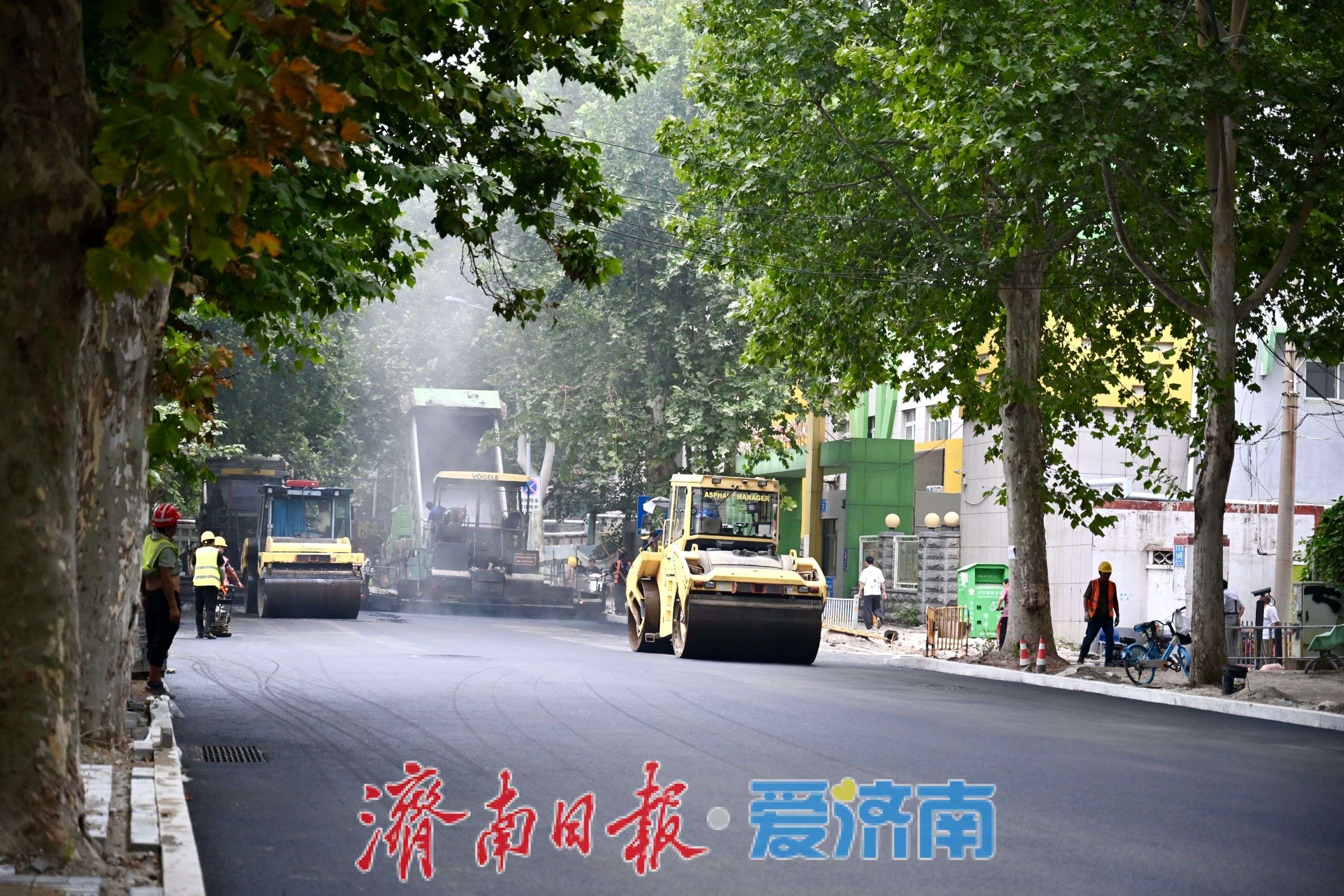 济南天桥区交校路实施道路沥青摊铺改造 片区道路品质全面升级