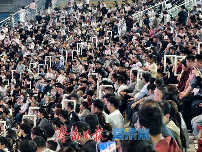 “五一”假期，海洋馆文旅消费持续走俏