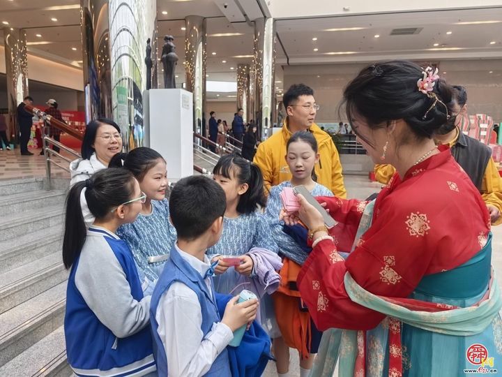 “读正版书・做书香人”山东省版权保护主题活动在潍坊举办