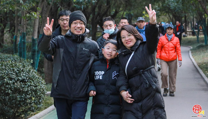 2026年新年登高健身大会暨“一城山色·登山打卡”系列活动在千佛山圆满举办