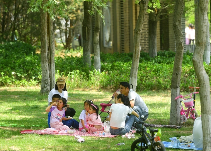 夏日休闲好去处，打卡最美华山湖