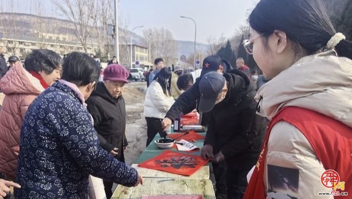 赶千年仲宫大集，烟火气里过地道中国年