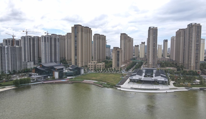 项目强省会｜云锦湖公园功能提升项目及停车场地块项目通过竣工验收