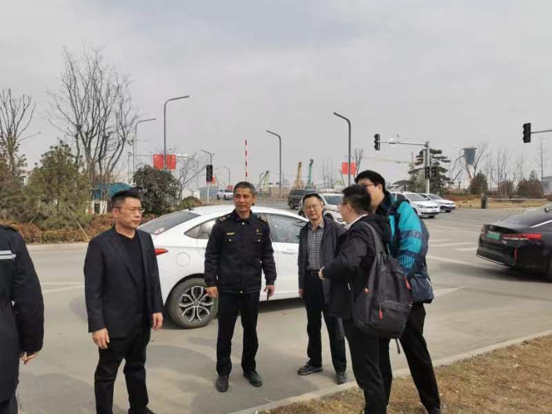 济南机场设置电子围栏规范网约车秩序