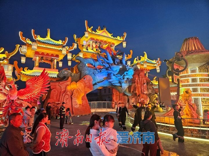 一年四季 泉在济南丨流光映黄河 夜景醉游人